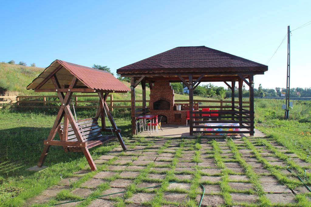 Pensiunea Fery Slobozia-Oancea Ngoại thất bức ảnh